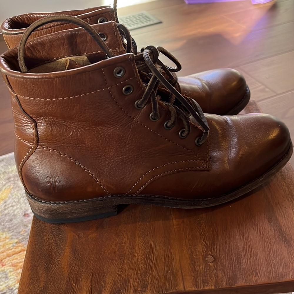 Frye brown leather Tyler combat boots size 7.5 women